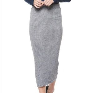 Theory Stretch pencil skirt